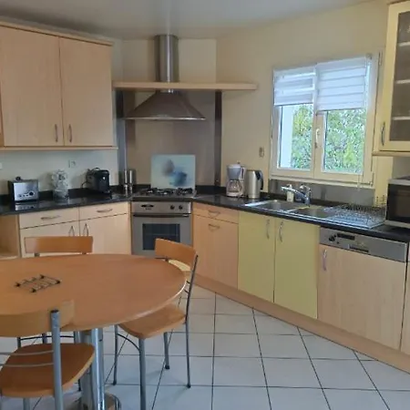 Villa Location Saisonniere Maison 6-8 Personnes