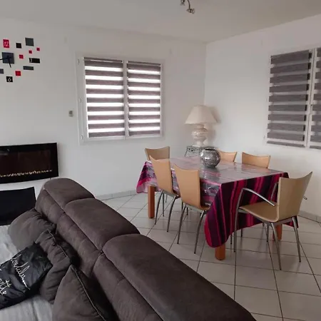 ヴィラ Location Saisonniere Maison 6-8 Personnes *