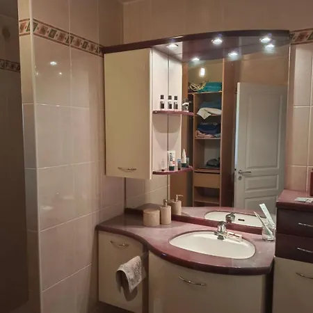 Location Saisonniere Maison 6-8 Personnes Villa *